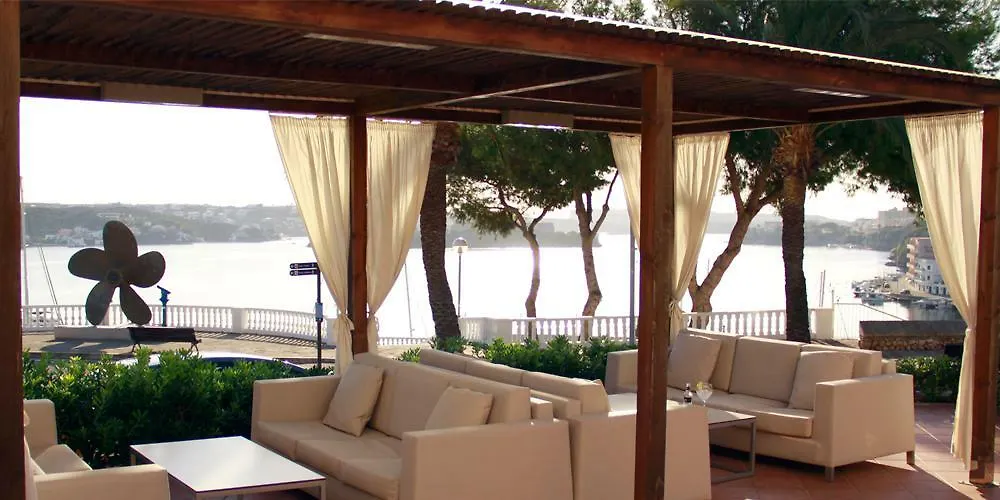 Seth Agamenon Hotell Es Castell